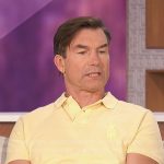 Jerry’s yellow polo shirt on The Talk