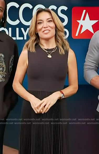 Kit's sleeveless pleated dress on Access Hollywood