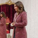 Leva Bonaparte’s red check pattern coat on E! News