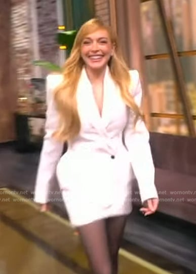 Lindsay Lohan’s white asymmetric blazer on The View