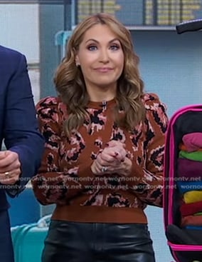 Lori's brown print sweater on Good Morning America