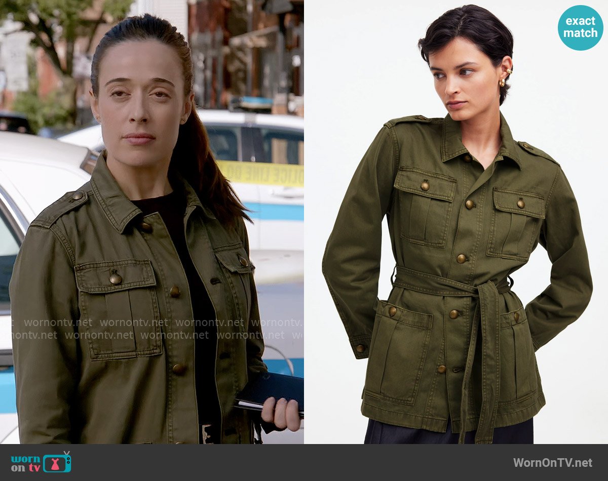 Madewell Chino Safari Jacket in Faded Ivy worn by Kim Burgess (Marina Squerciati) on Chicago PD