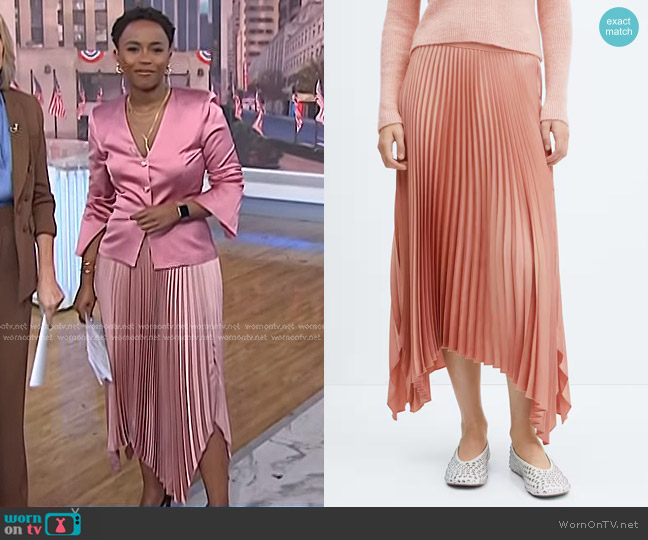 Mango Irregular Pleated Skirt in Pastel Pink worn by Zinhle Essamuah on NBC News Daily