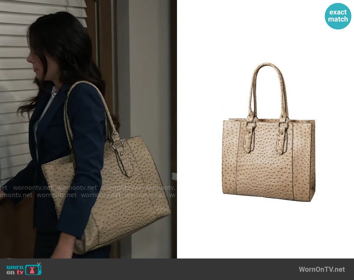 Merona at Target Ostrich Tote worn by Molly Lansing-Davis (Kristen Vaganos) on General Hospital