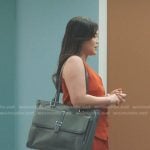 Molly’s grey tote bag and brown sandals on Greys Anatomy