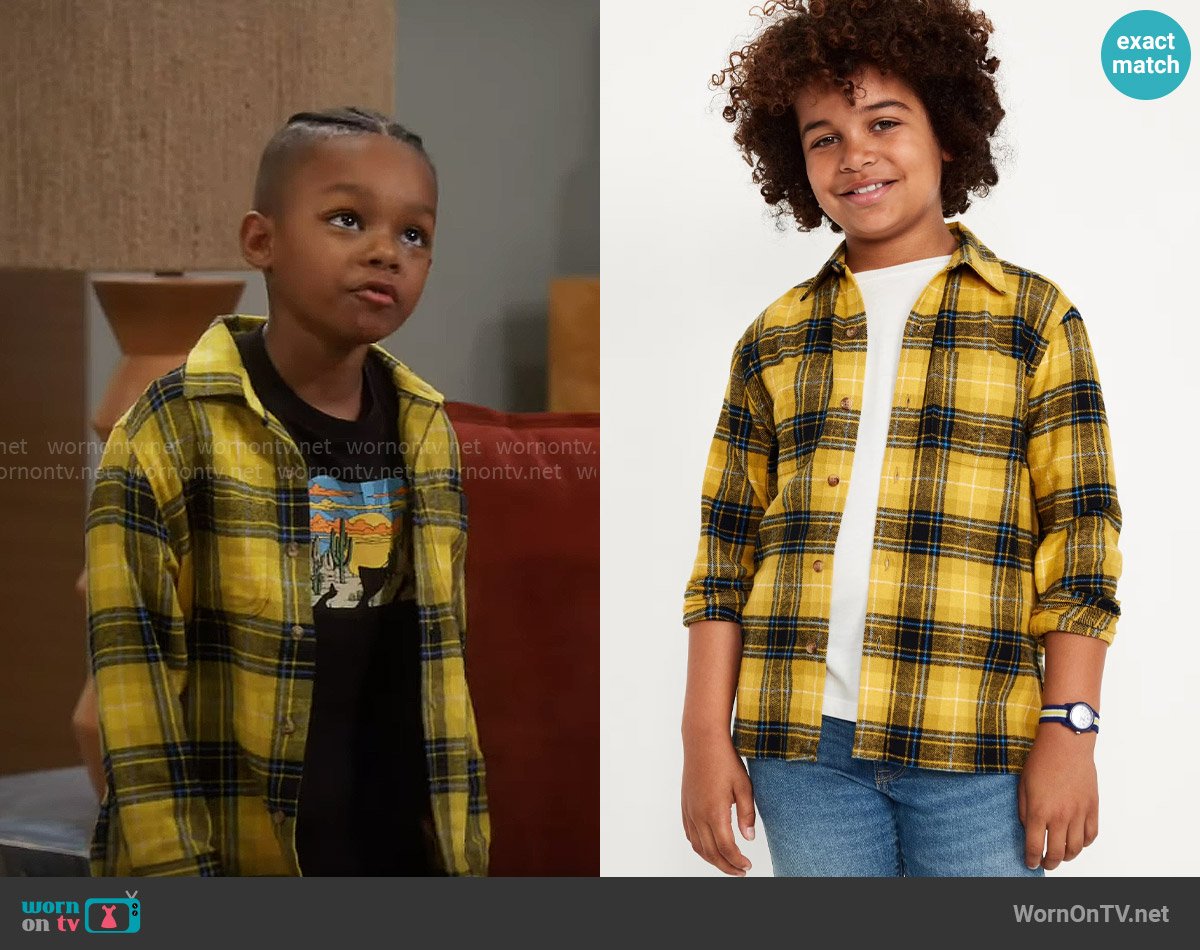 Old Navy Long-Sleeve Flannel Pocket Shirt worn by Trey (Caleb R. Johnson) on Poppas House