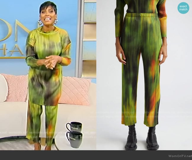 Tamron’s green tie dye pants on Tamron Hall Show