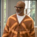 Poppa’s brown and orange crossed stripes cardigan on Poppas House