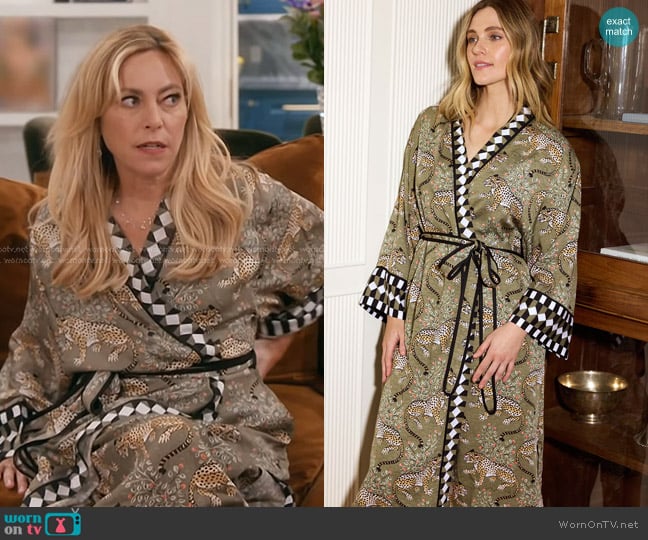 Print Fresh Satin Robe in Bagheera worn by Sutton Stracke on The Real Housewives of Beverly Hills