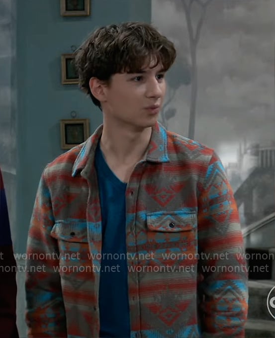 Rocco’s printed shirt on General Hospital