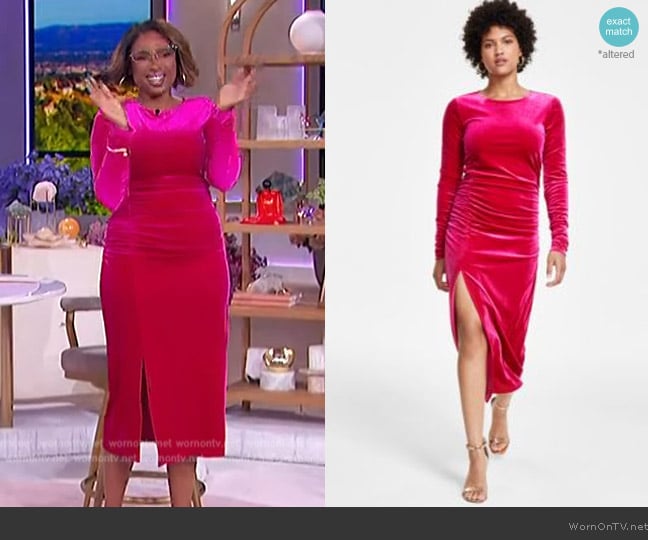 Sam Edelman Velvet Ruched Long-Sleeve Dress worn by Jennifer Hudson on The Jennifer Hudson Show