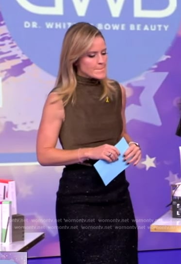 Sara's metallic cowl neck top on The View