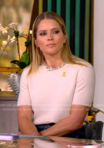 Sara’s white embellished collar tee on The View