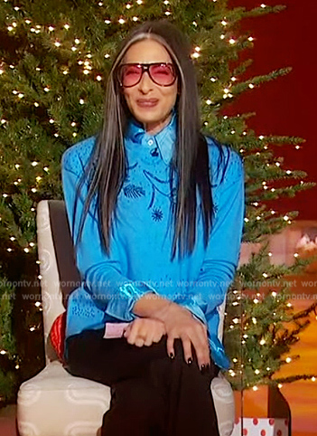 Stacy London's blue floral sweater on Sherri