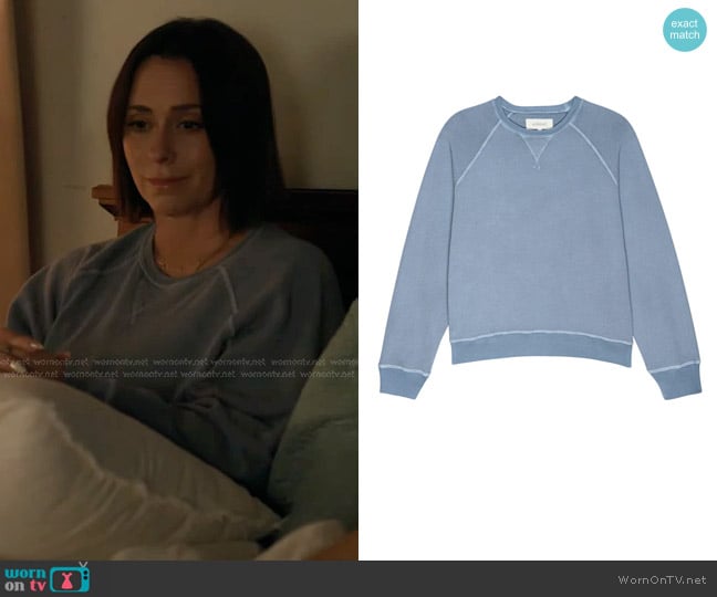 The Great The Slouch Sweatshirt in Big Sky worn by Maddie Kendall (Jennifer Love Hewitt) on 9-1-1