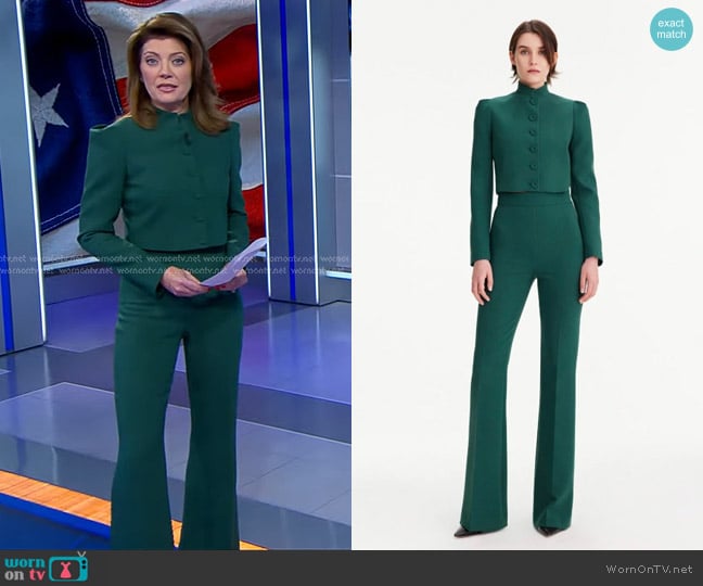 Norah’s green pants on CBS Evening News