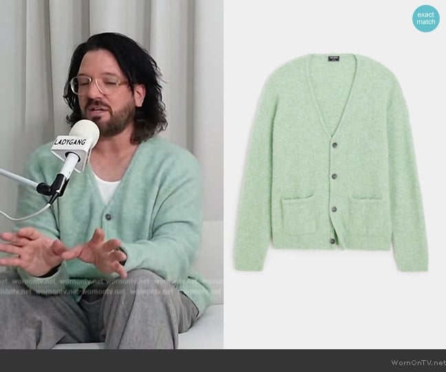 Todd Snyder Brushed Alpaca Cardigan in Dusty Mint worn by JC Chasez on E! News