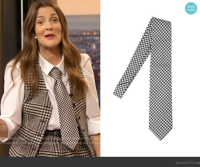 Tom Ford Houndstooth Pattern Jacquard Tie worn by Drew Barrymore on The Drew Barrymore Show