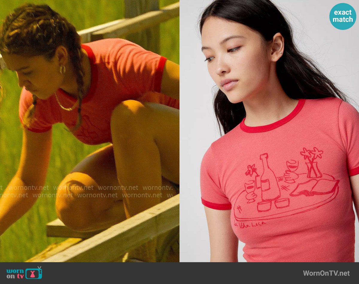 Urban Outfitters Wine And Dine Graphic Ringer Tee worn by Kiara Carrera (Madison Bailey) on Outer Banks