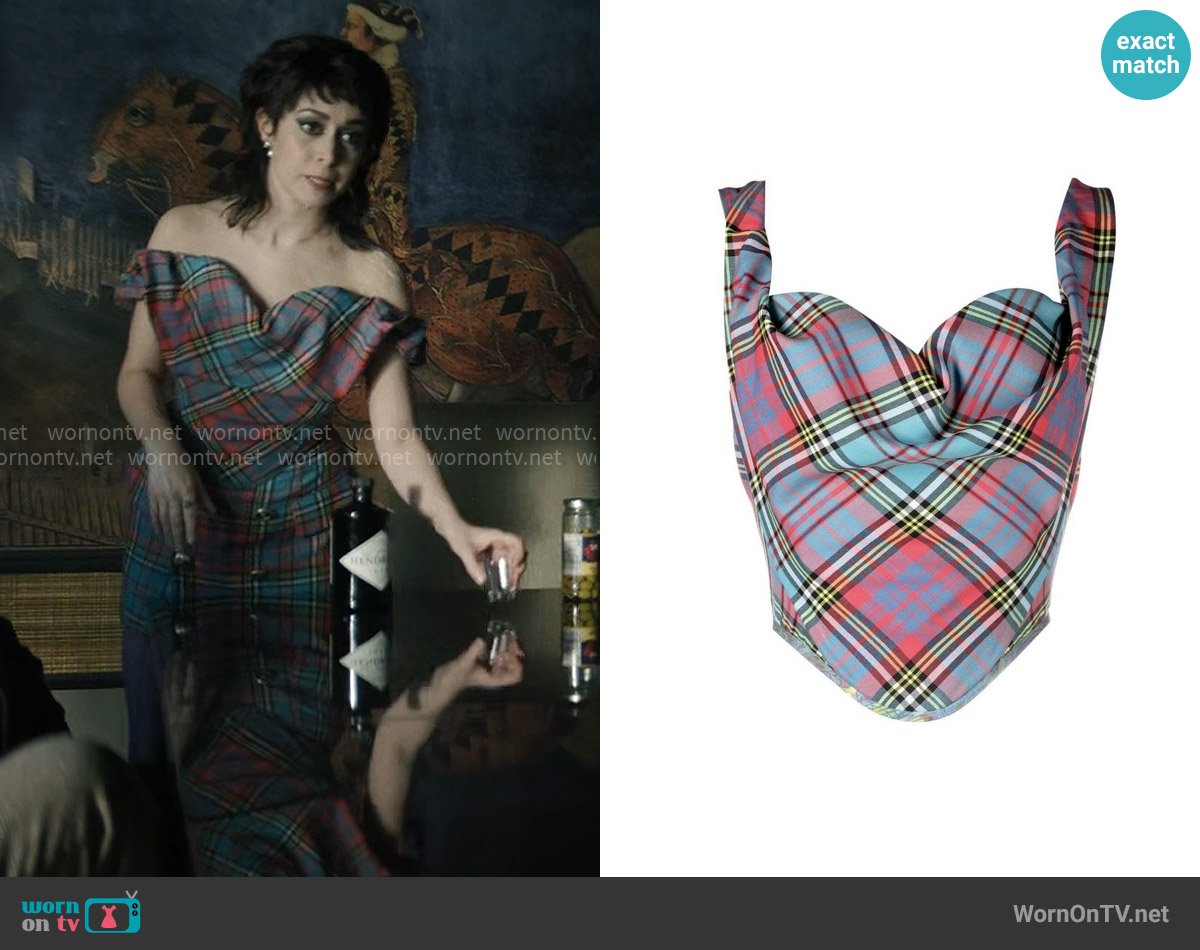 Sofia’s plaid corset top on The Penguin