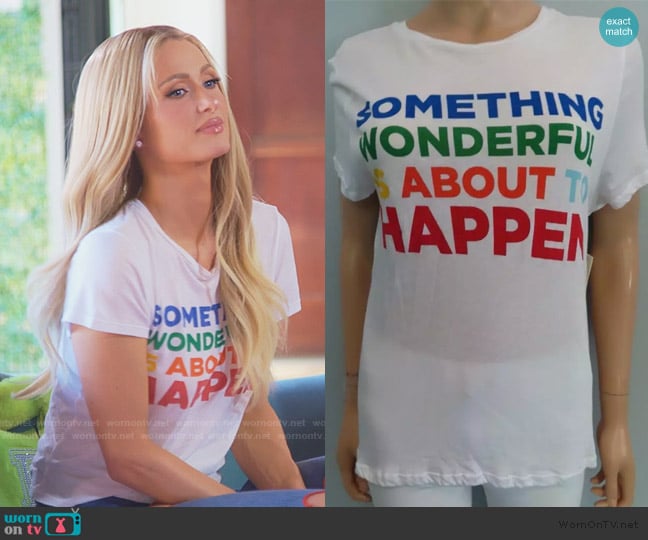 Alice + Olivia Something Wonderful Tee worn by Paris Hilton on Paris and Nicole The Encore