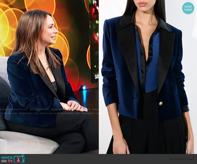 Alice + Olivia Devyn Velvet Short Blazer worn by Jennifer Love Hewitt on Access Hollywood