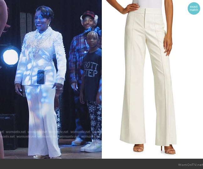 Alice + Olivia Dylan High Waist Wide Leg Pants worn by Barbara Howard (Sheryl Lee Ralph) on Abbott Elementary