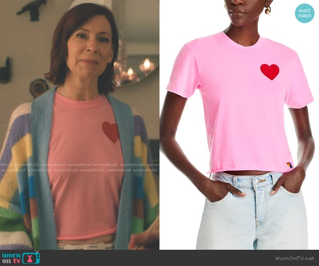 Aviator Nation Boyfriend Tee worn by Elsbeth Tascioni (Carrie Preston) on Elsbeth