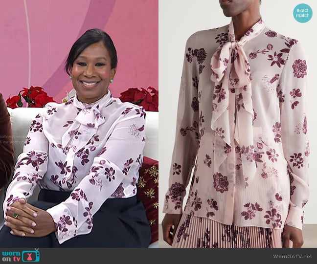 Gabriela Hearst Shildon Pussy-bow Floral-print Silk-chiffon Blouse worn by Nicole Avant on Today