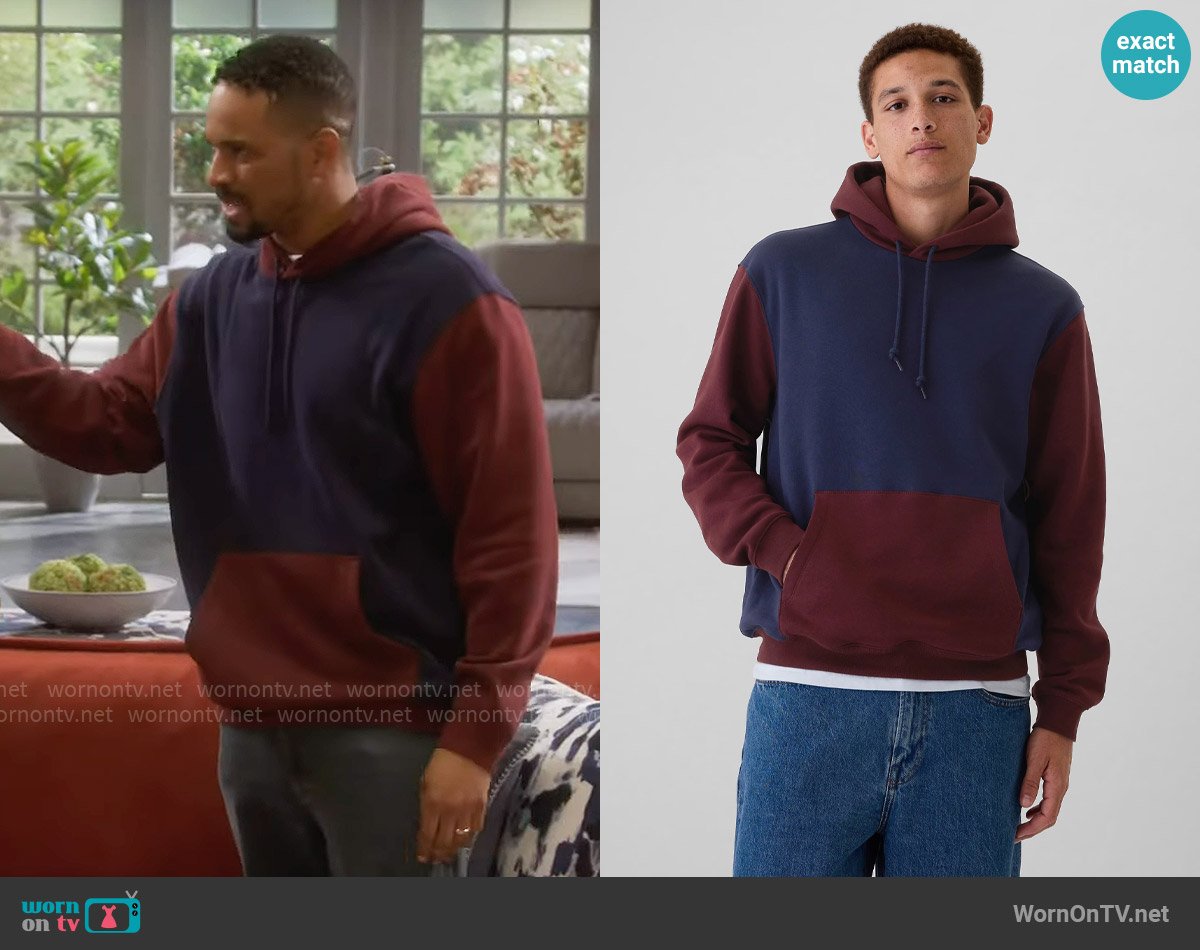 GAP Vintage Soft Hoodie worn by Damon (Damon Wayans Jr.) on Poppas House