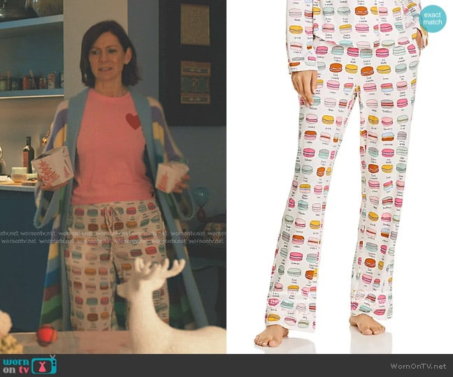 Jane & Bleecker New York Printed Long Pajama Set worn by Elsbeth Tascioni (Carrie Preston) on Elsbeth