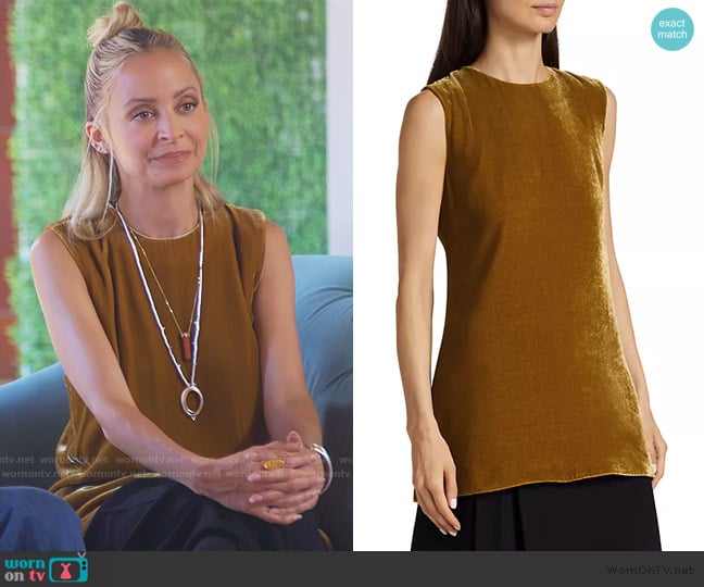 Nicole’s mustard velvet top on The Encore