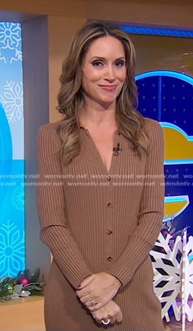 Rhiannon's brown ribbed knit shirtdress on Good Morning America