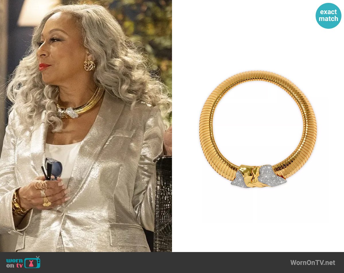 Anita’s gold necklace on Beyond the Gates