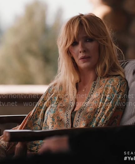 Beth's floral robe on Yellowstone