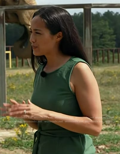 Emilie's green tie front top on Today