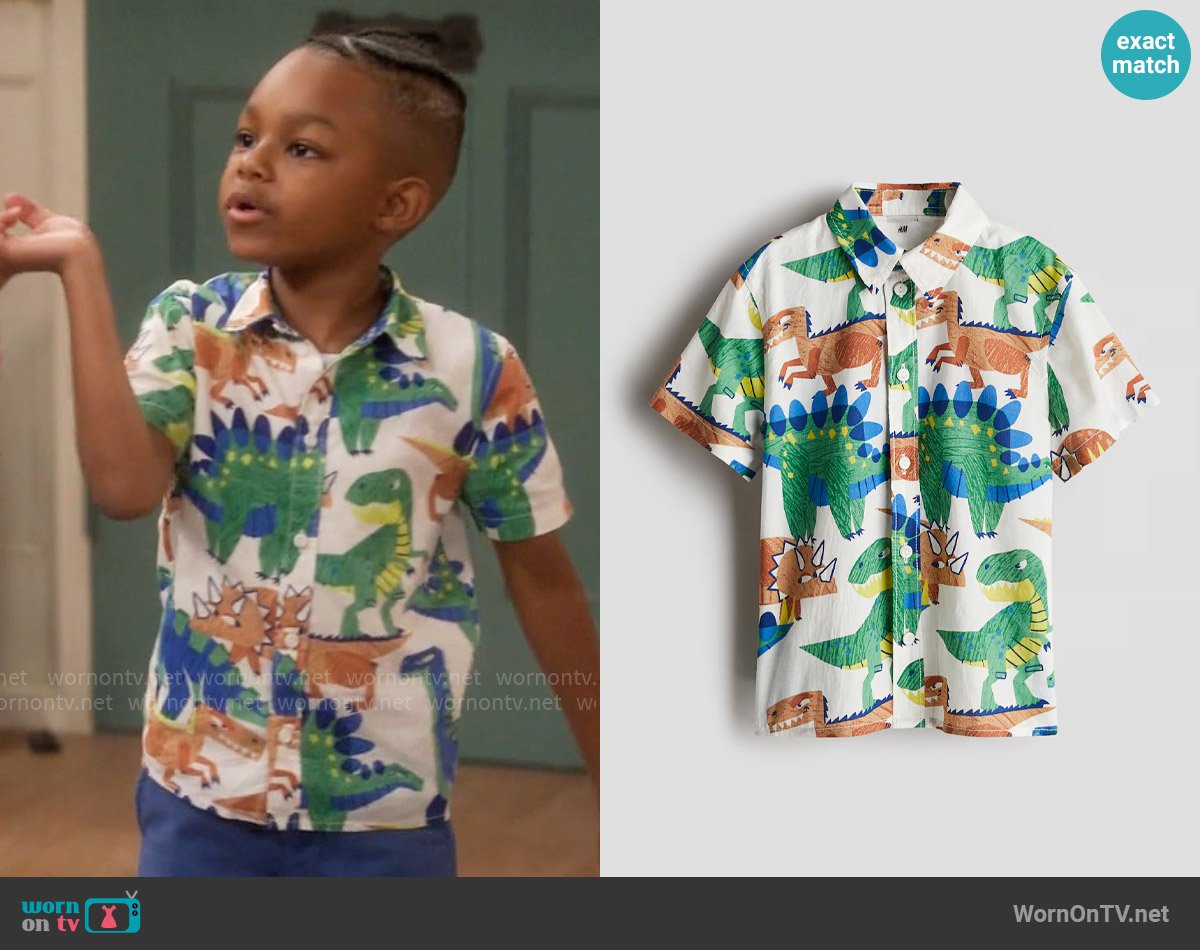 H&M Short-sleeved Cotton Shirt in White / Dinosaurs worn by Trey (Caleb R. Johnson) on Poppas House