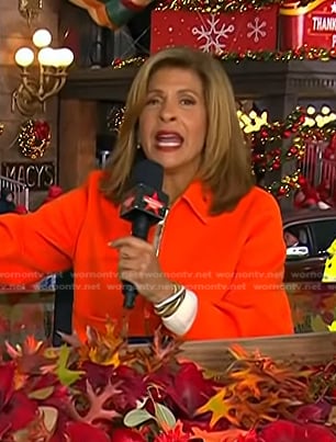 Hoda’s orange zip jacket at Macy’s Thanks Giving Parade on Today