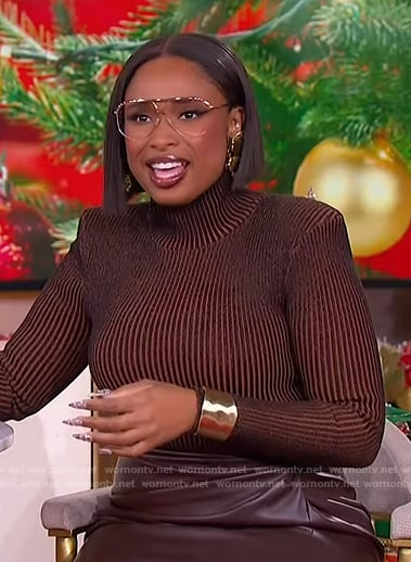 Jennifer’s brown ribbed top and leather skirt on The Jennifer Hudson Show