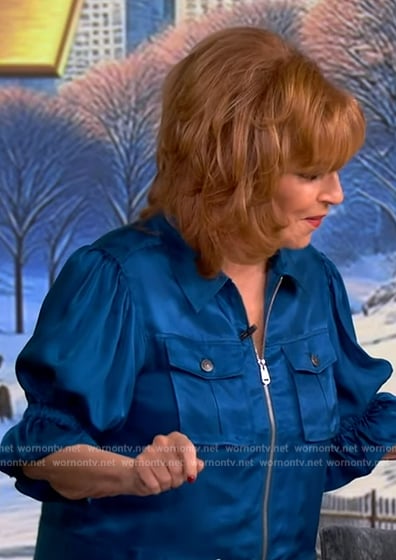 Joy's blue satin short sleeve jacket on The View