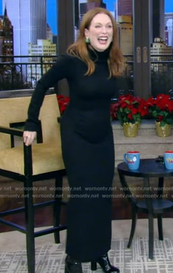 Julianne Moore’s black knit dress on Live with Kelly and Mark