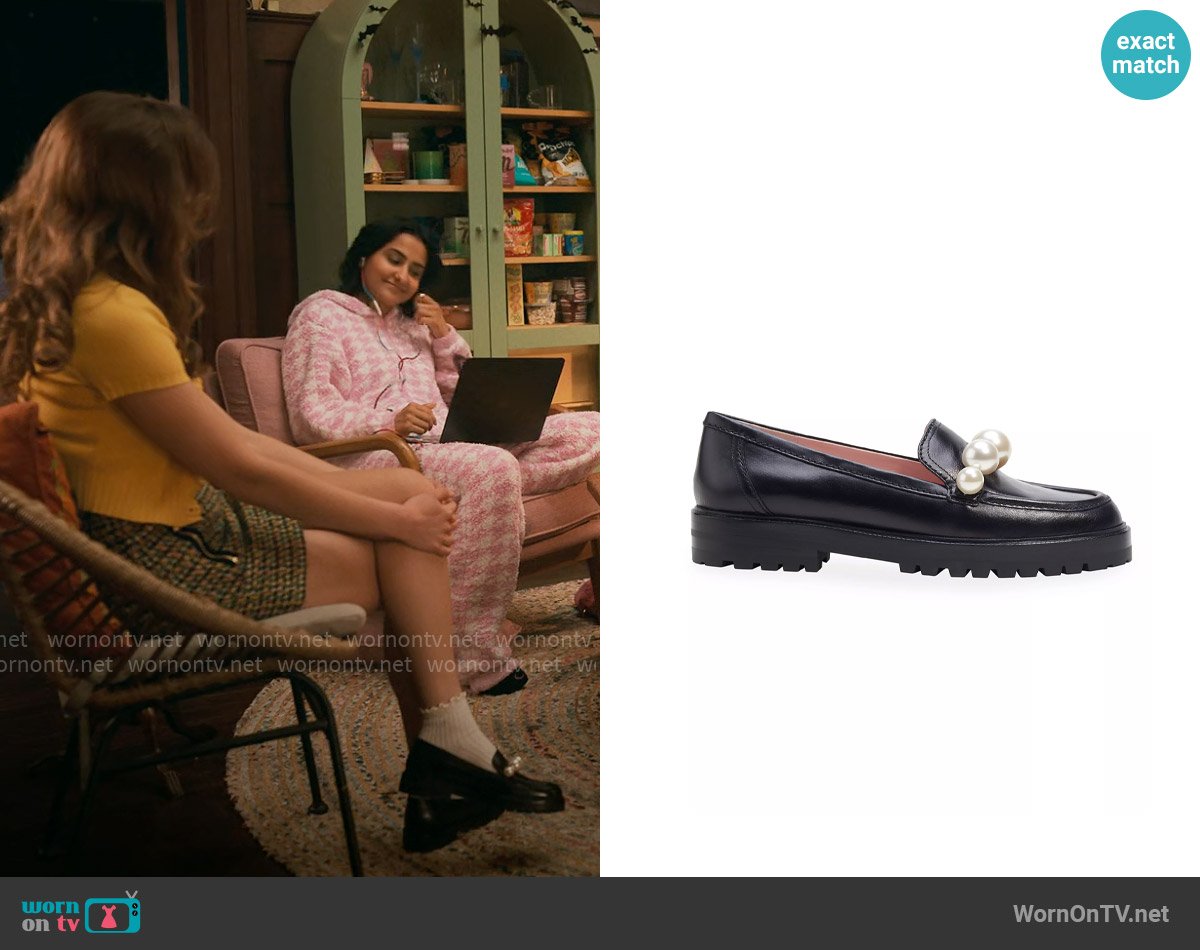 Kate Spade Posh Faux-Pearl Leather Loafers worn by Kacey (Gracie Lawrence) on The Sex Lives of College Girls