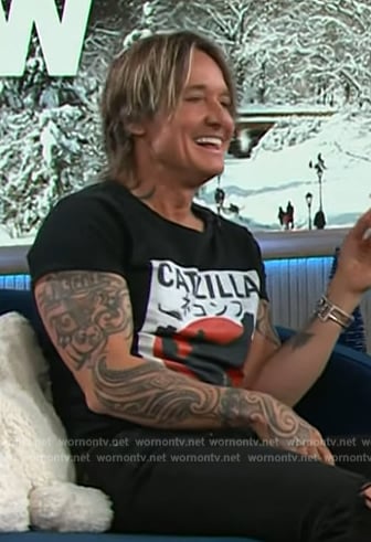 Keith Urban’s Catzilla graphic tee on The Kelly Clarkson Show