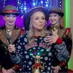 Kelly’s ugly Christmas sweater on Live with Kelly and Mark