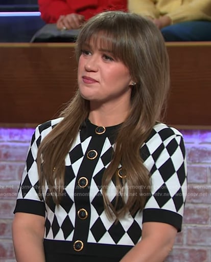 Kelly’s geometric print top and skirt on The Kelly Clarkson Show