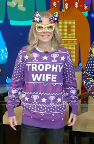 Kelly's trophy wife Christmas sweater on Live with Kelly and Mark