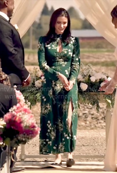 Lois's green floral dress on Superman and Lois