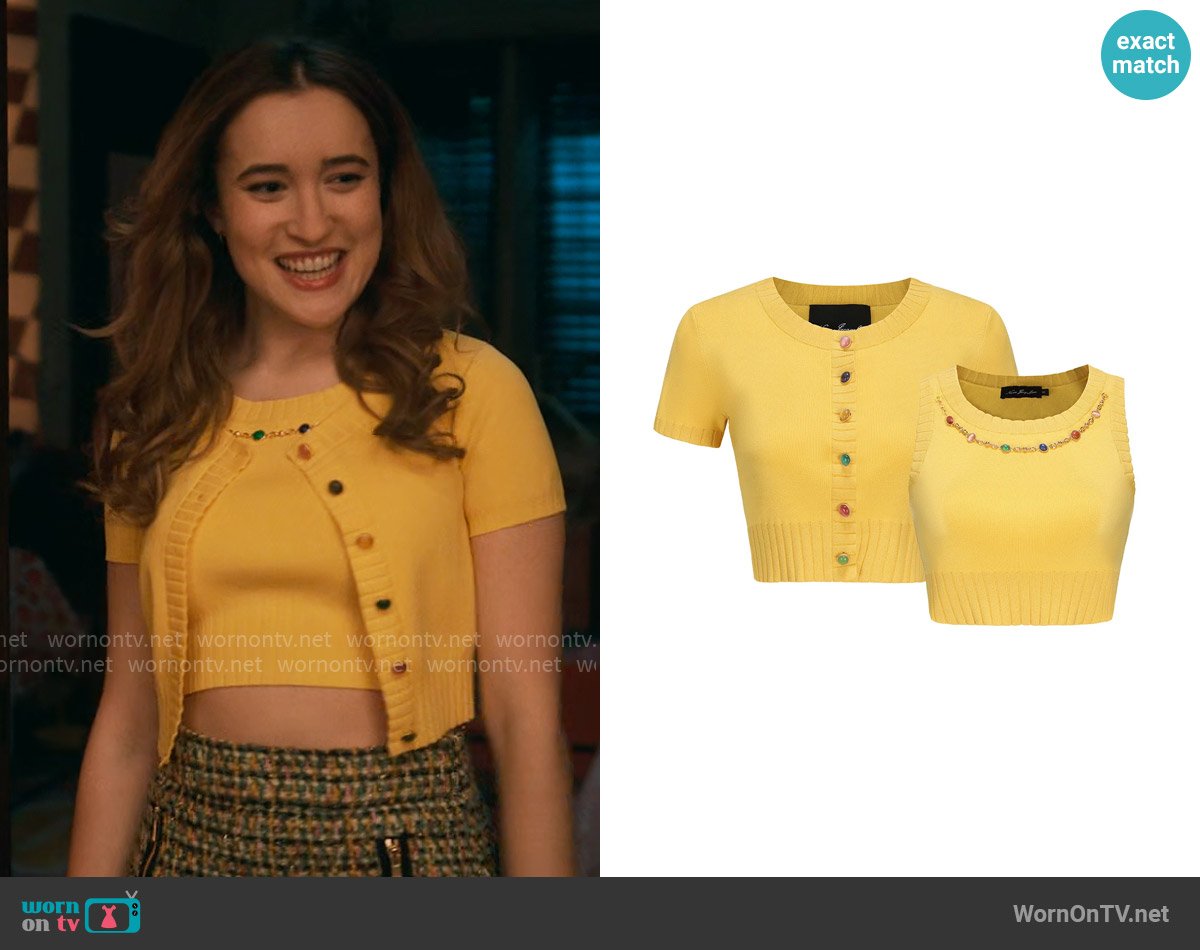 Nana Jacqeline Kennedy Knit Top Set worn by Kacey (Gracie Lawrence) on The Sex Lives of College Girls