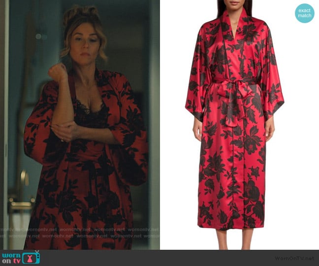 Natori Mantilla Dressing Gown worn by Margo Starling (Linda Cardellini) on No Good Deed