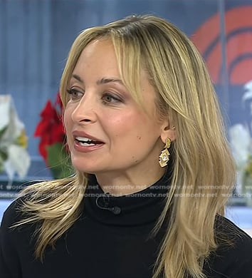 Nicole Richie's gold drop earrings on Today